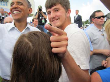 Robinson High School junior Setten Richardson got the opportunity to shake hands with President Obama.