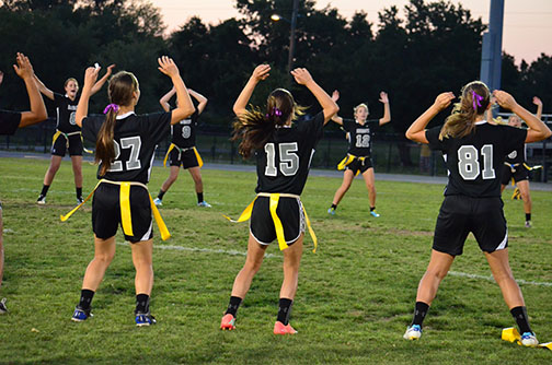 The team warming up at the state championships in 2014.