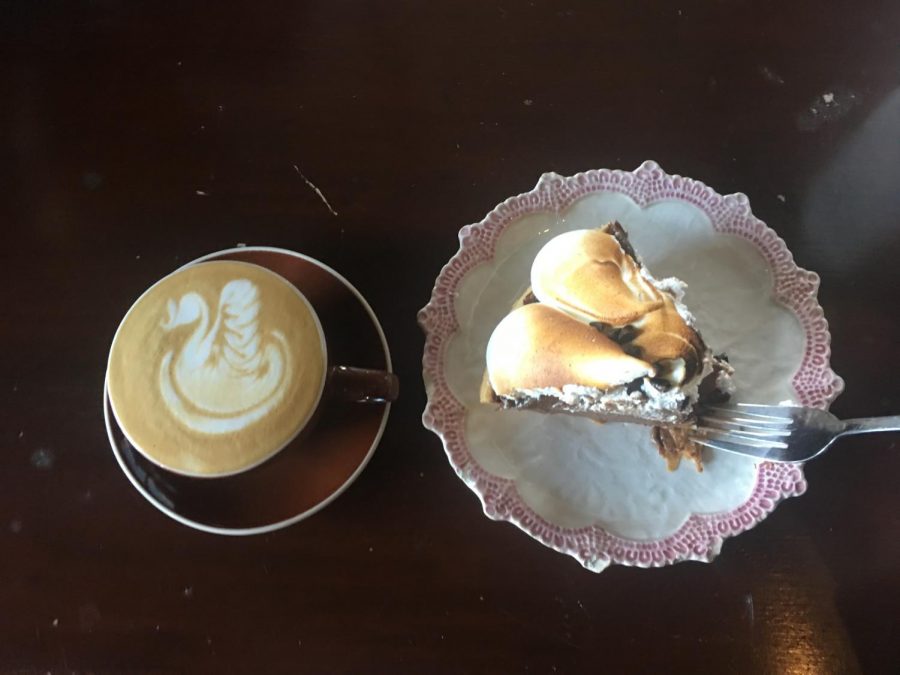 The delicious chocolate pie and the bitter cappuccino. At least the cappuccino looks cute in the photo!