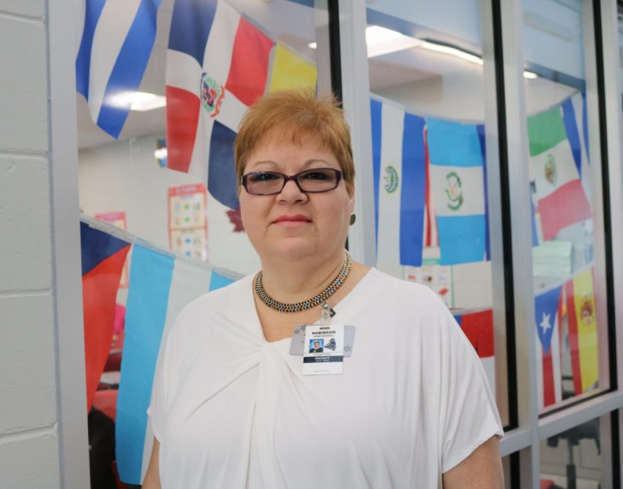Senora Robles, the proud winner of the Diversity Educator of the Year award