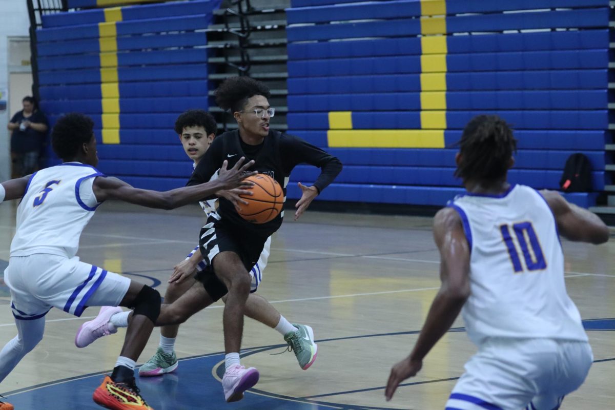 C. Coulon Boys BBall vs. Jefferson11192024_01