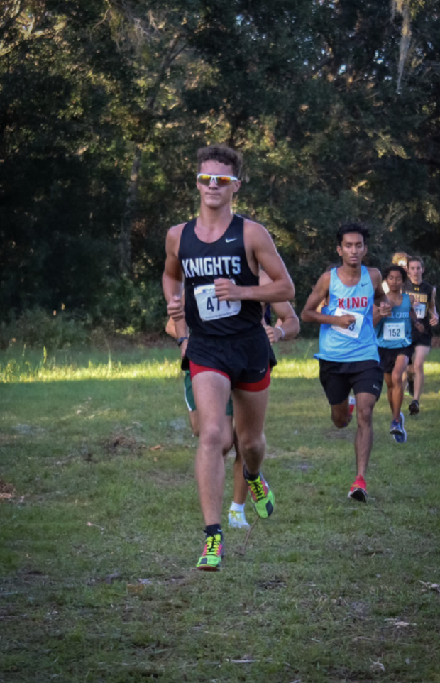 Jacob Burns mid race leading the pack.