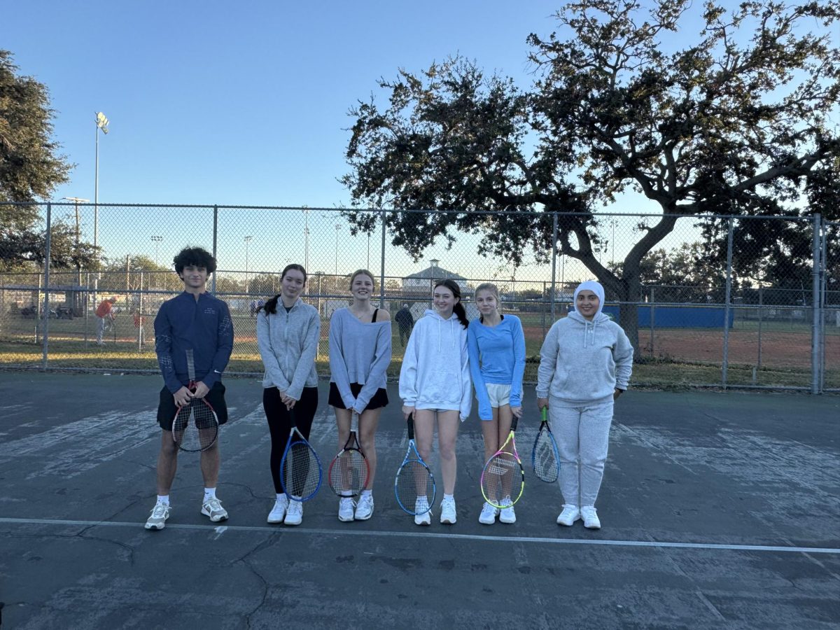 Tennis group at the first December clinic.