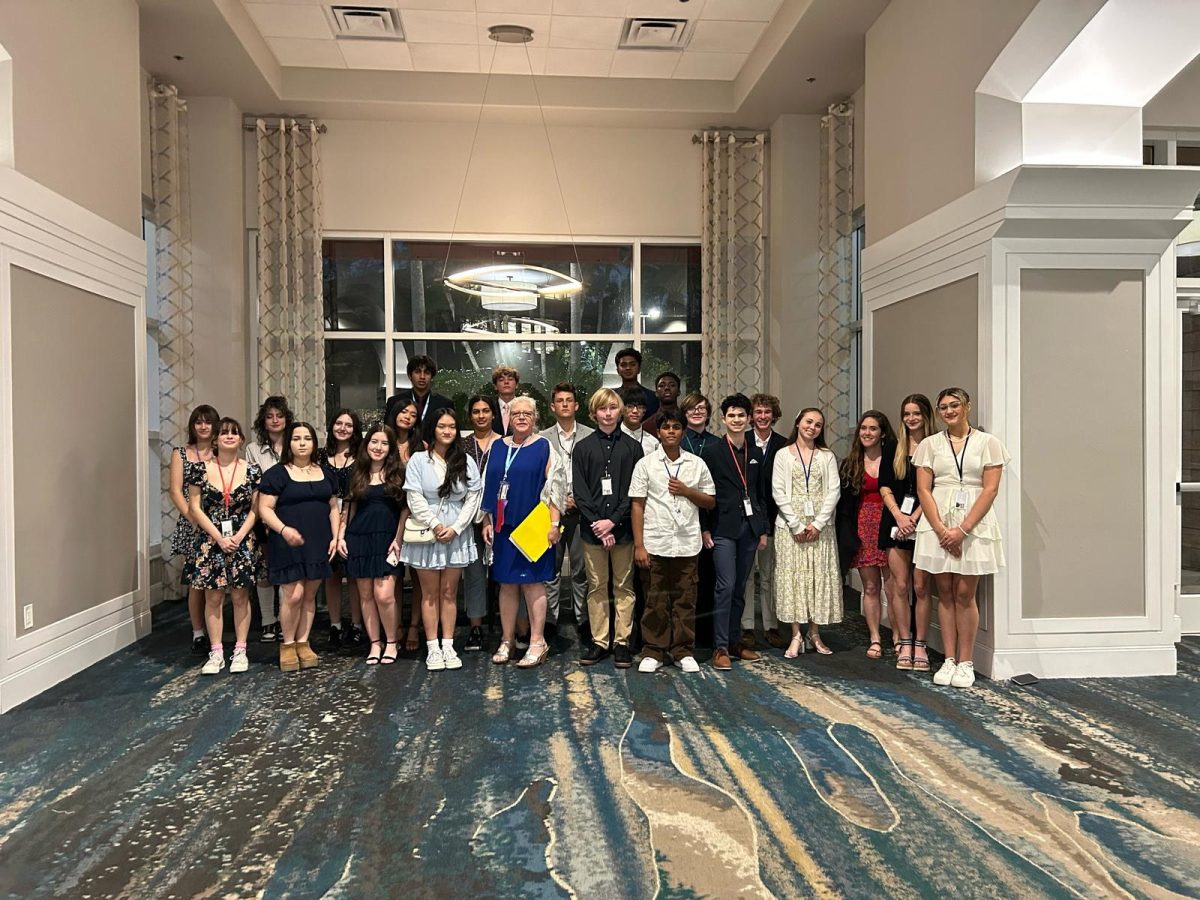 Group photo of the Robinson Congrès program attending a Florida Congrès event